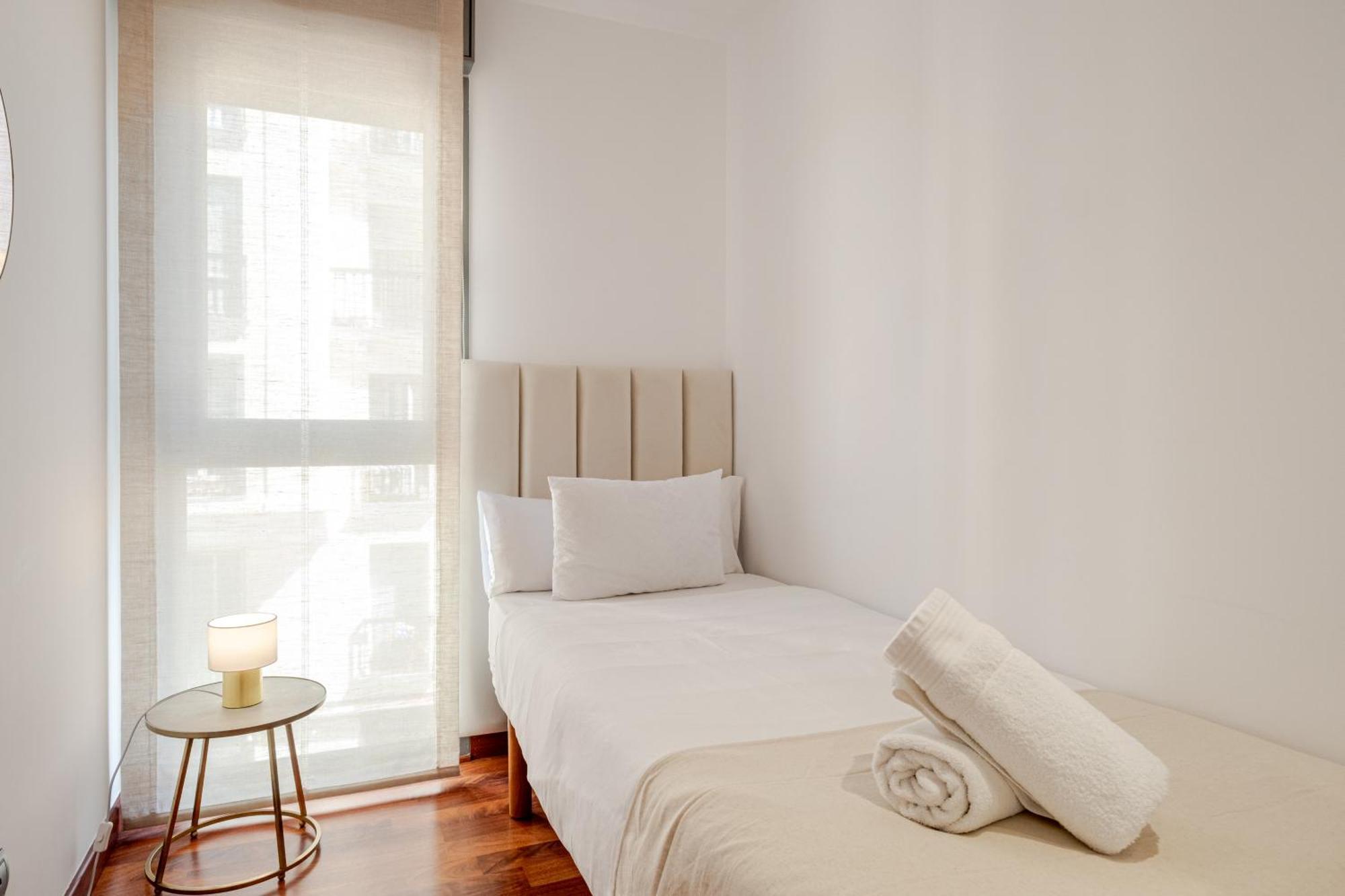 Luxury In Barrio Palacio